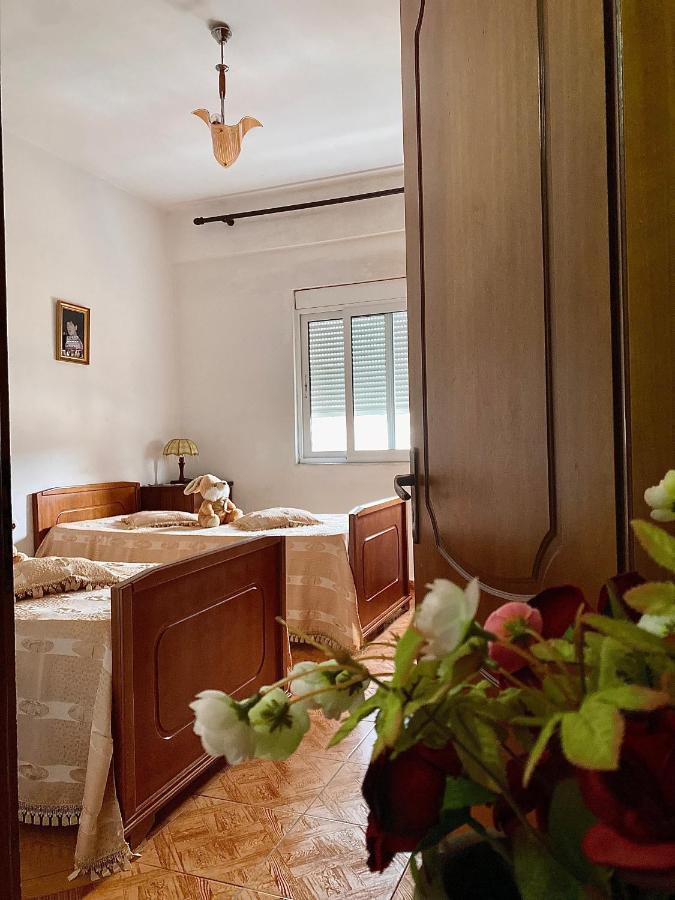 Charming Flat Getaway *